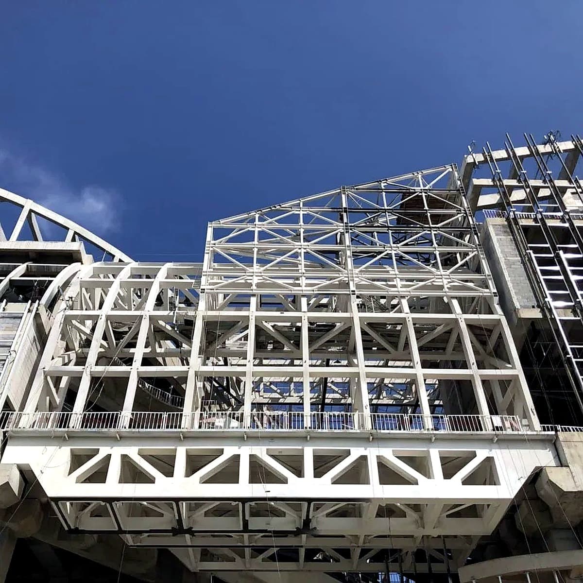Versatile Heavy Duty Prefab Steel Structure Buildings for Factories and Warehouses — photo 2