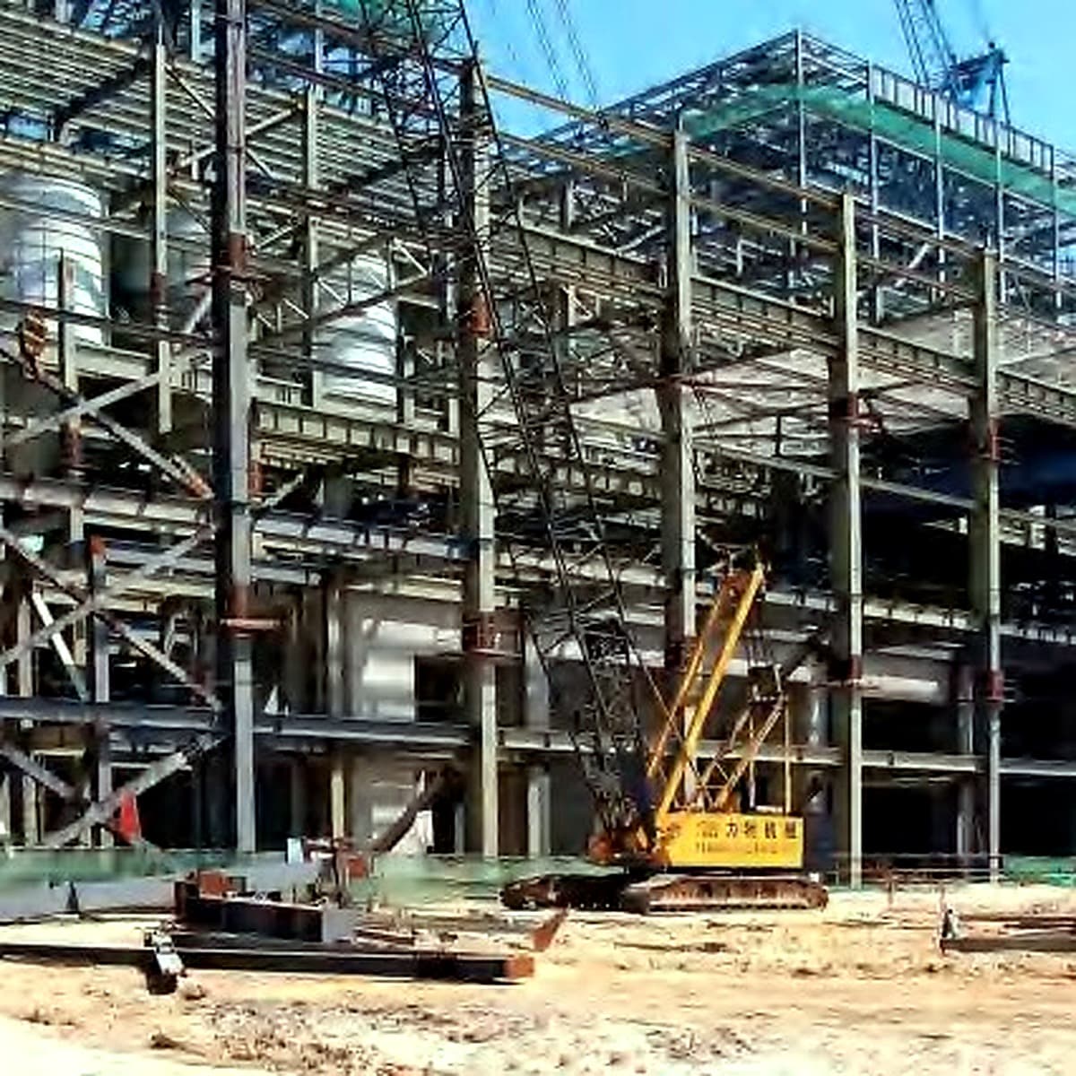 Prefabricated Heavy Duty PEB Steel Structural Warehouse (Hangar / Industrial) — photo 3